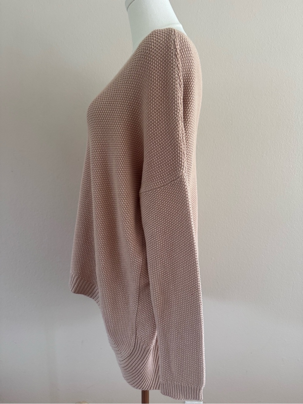 Theory Beige Knit Sweater High/Low Hem - 70%, Cotton, 30% Cashmere - Picture 4 of 6